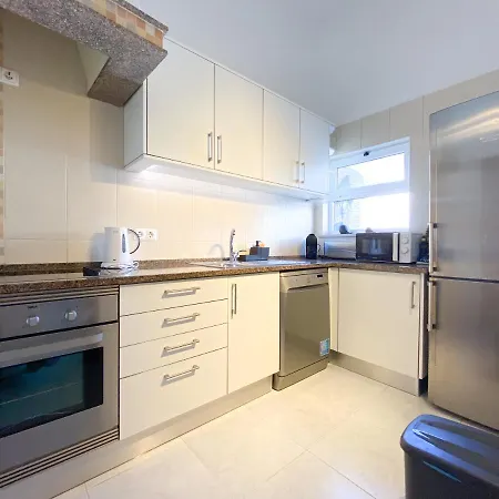 Apartment Cozy House In The Center Of #1899 Lagos