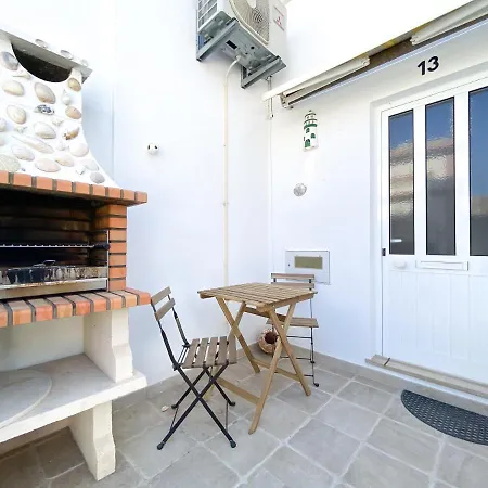 Appartement Cozy House In The Center Of #1899 Lagos