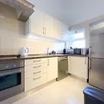 Appartement Cozy House In The Center Of #1899 Lagos